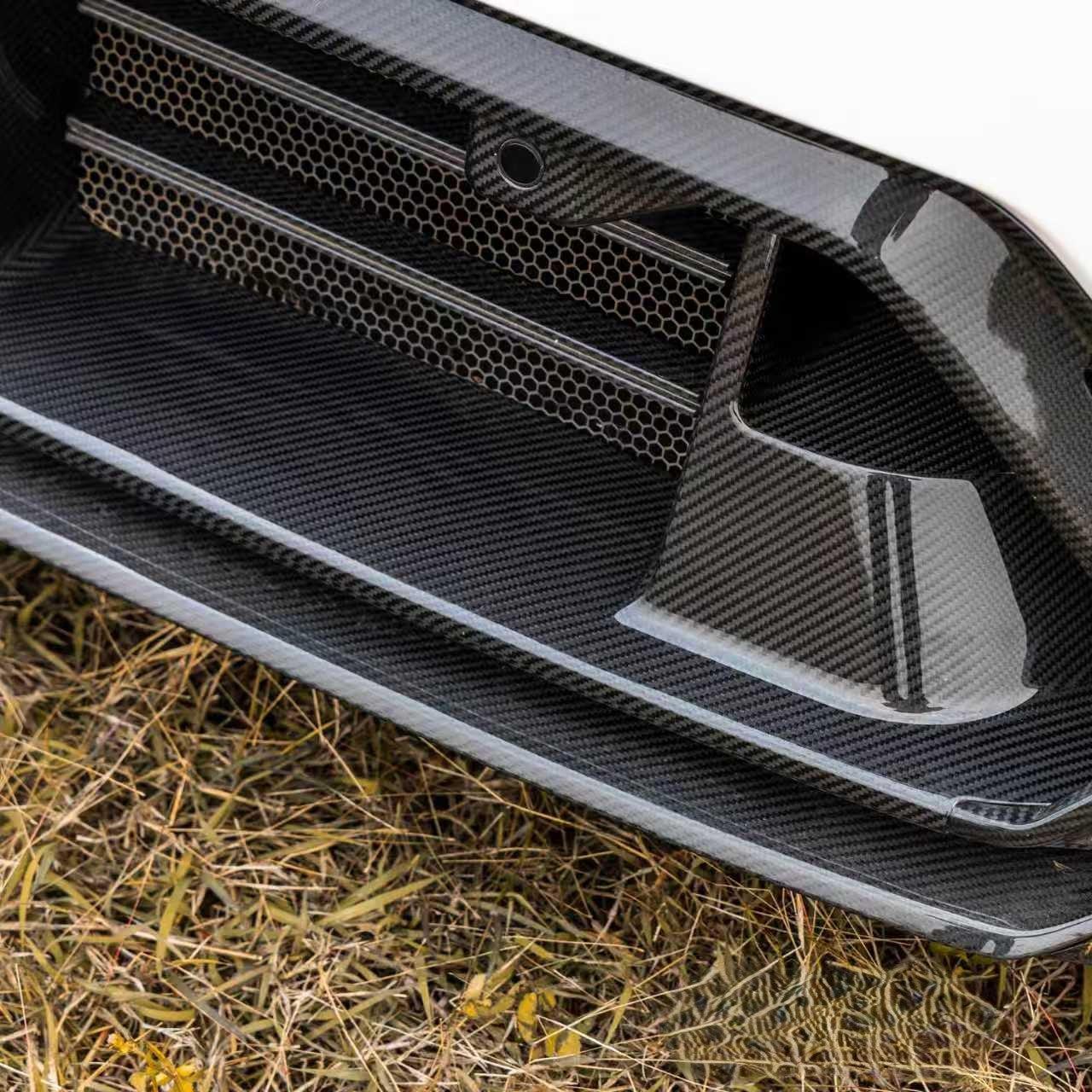 OEM Style Aluminium Alloy Front Center Mesh Grills for BMW G90 G99 M5 2025-Present - Carbon Factory