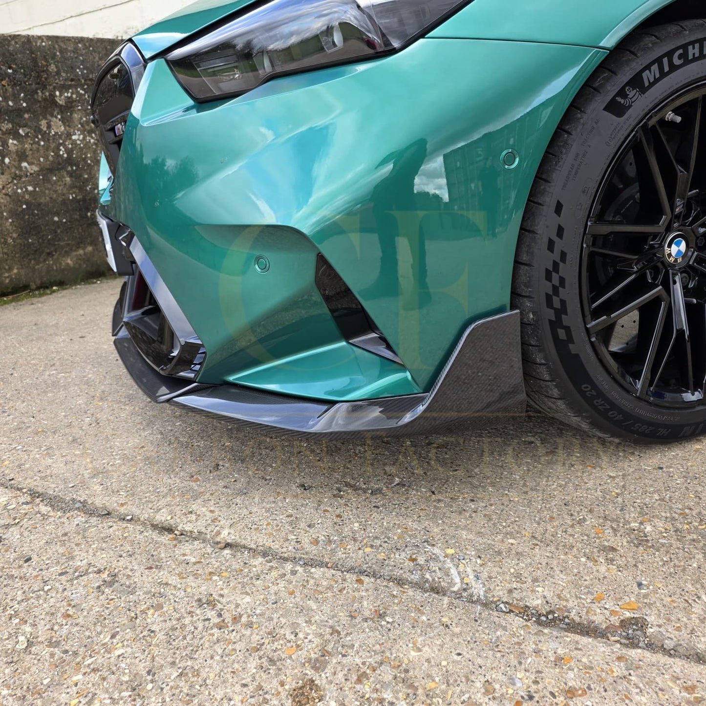 SQ-B Style Pre-Preg Carbon Fibre Front Splitter for BMW G90 G99 M5 2025-Present - Carbon Factory