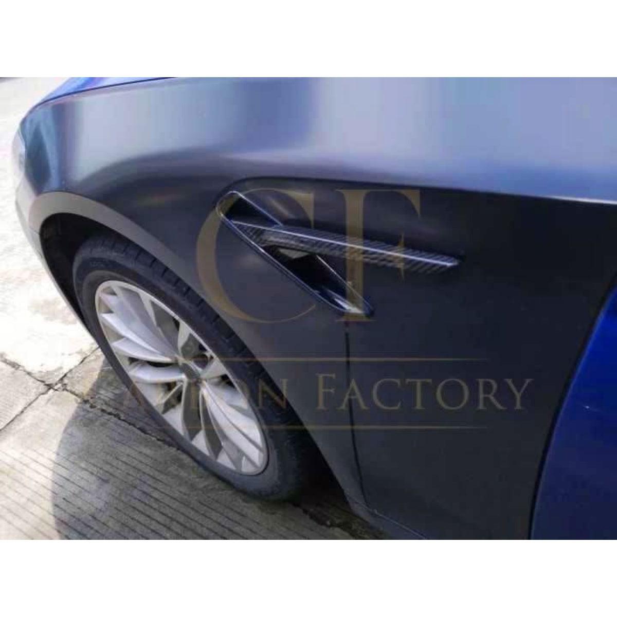 Carbon Fibre Side Fender Trims for BMW F90 M5 17-20 - Carbon Factory