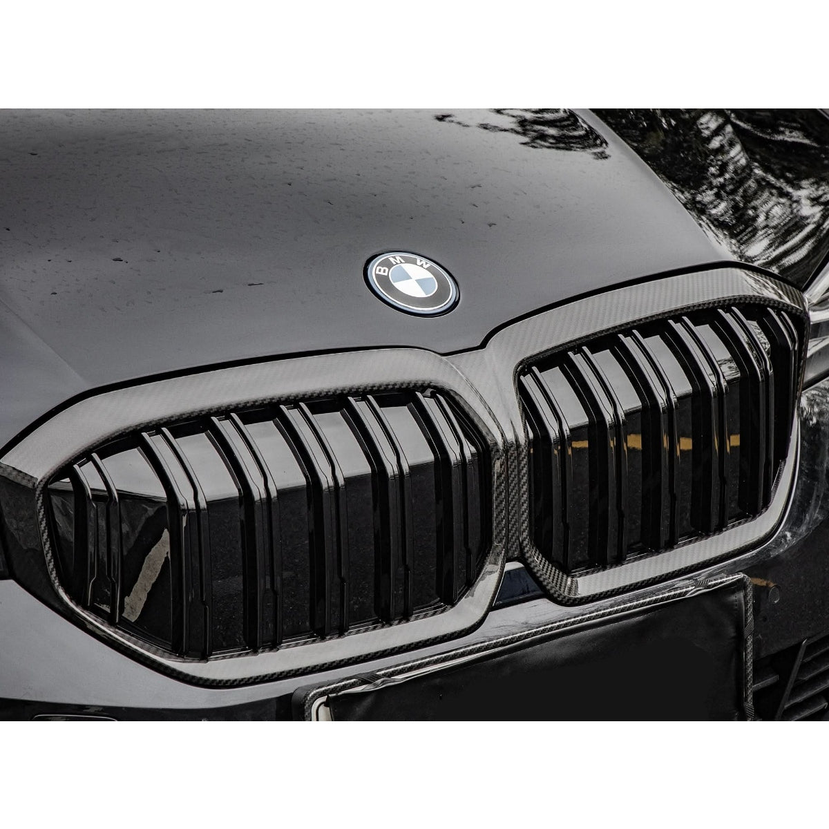 Double Slat Pre-Preg Carbon Fibre Front Grille for BMW i3 23-25 - Carbon Factory