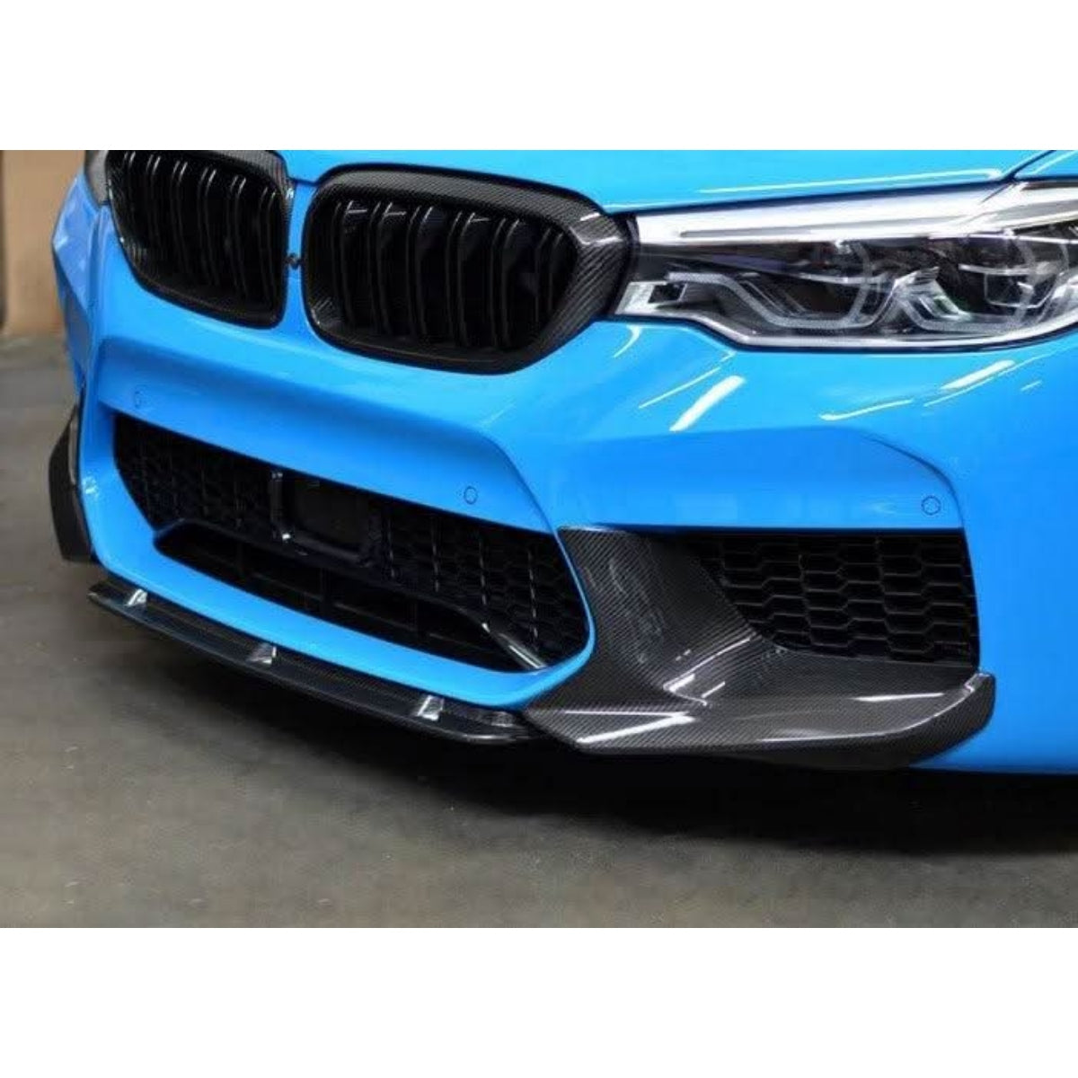 Pre-Preg Carbon Fibre Front Bumper Centre Trim for BMW F90 M5 Pre-LCI 17-20 - Carbon Factory