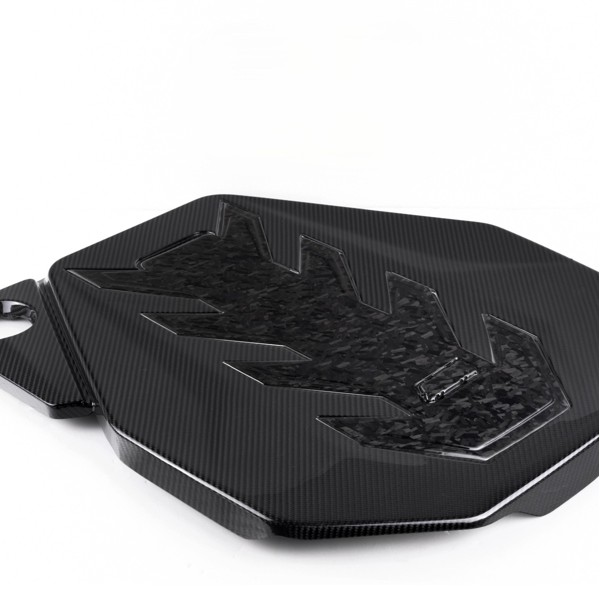 Pre-Preg Carbon Fibre Engine Cover for BMW G90 G99 M5 2025-Present - Carbon Factory