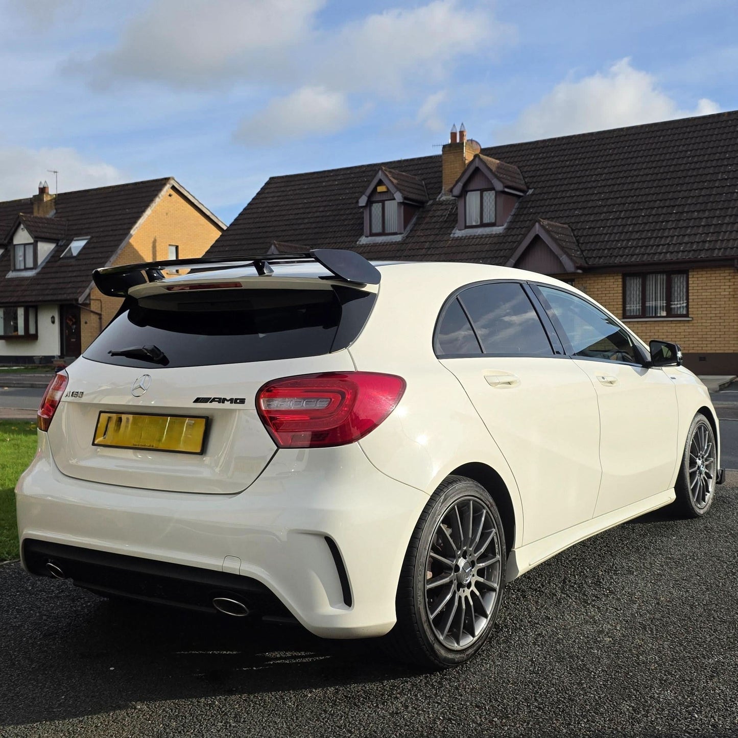 AMG Style Gloss Black Roof Spoiler for Mercedes Benz W176 A Class 13-18 - Carbon Factory