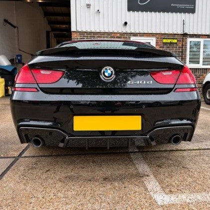 V Style Gloss Black Rear Diffuser Dual Exhaust for BMW 6 Series F06 F12 F13 M Sport 12-17