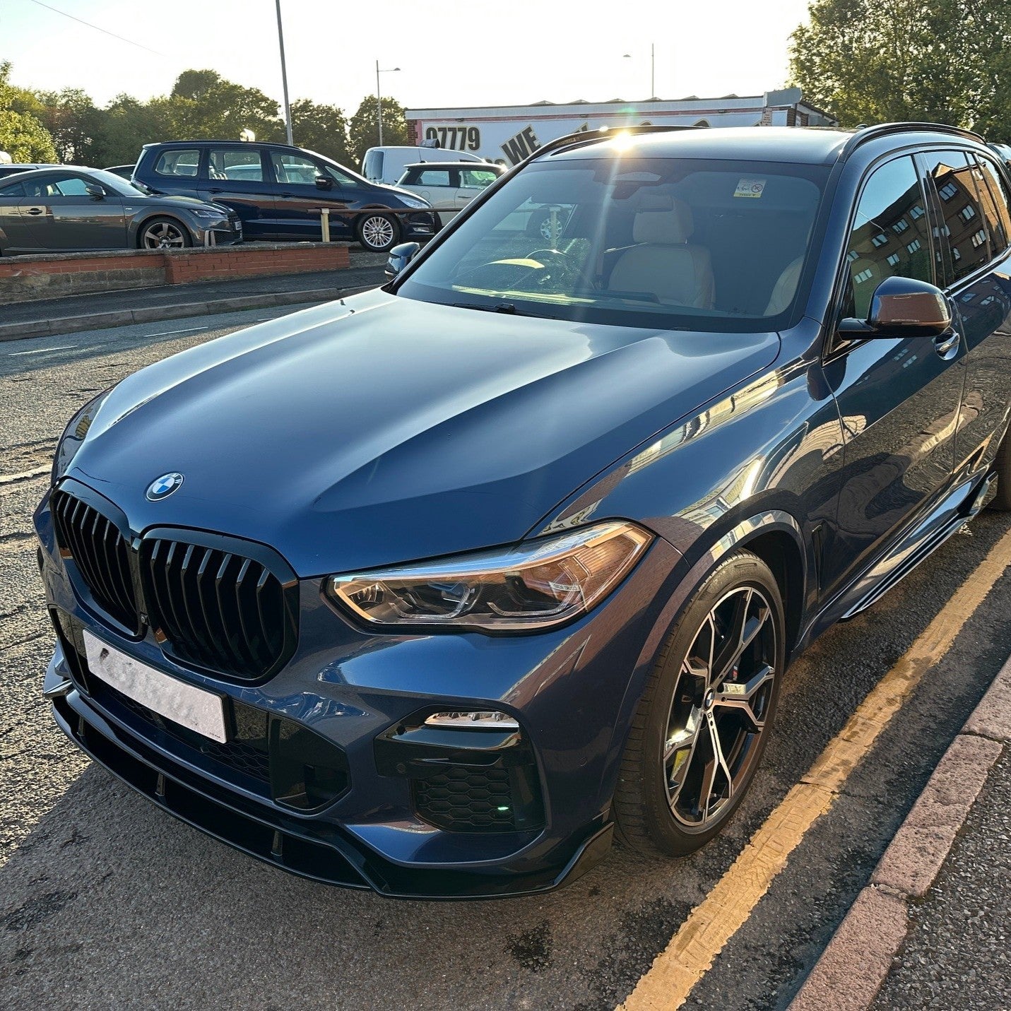 Gloss Black Body Kit Splitter Diffuser Side Skirts Spoiler for BMW G05 X5 19-22