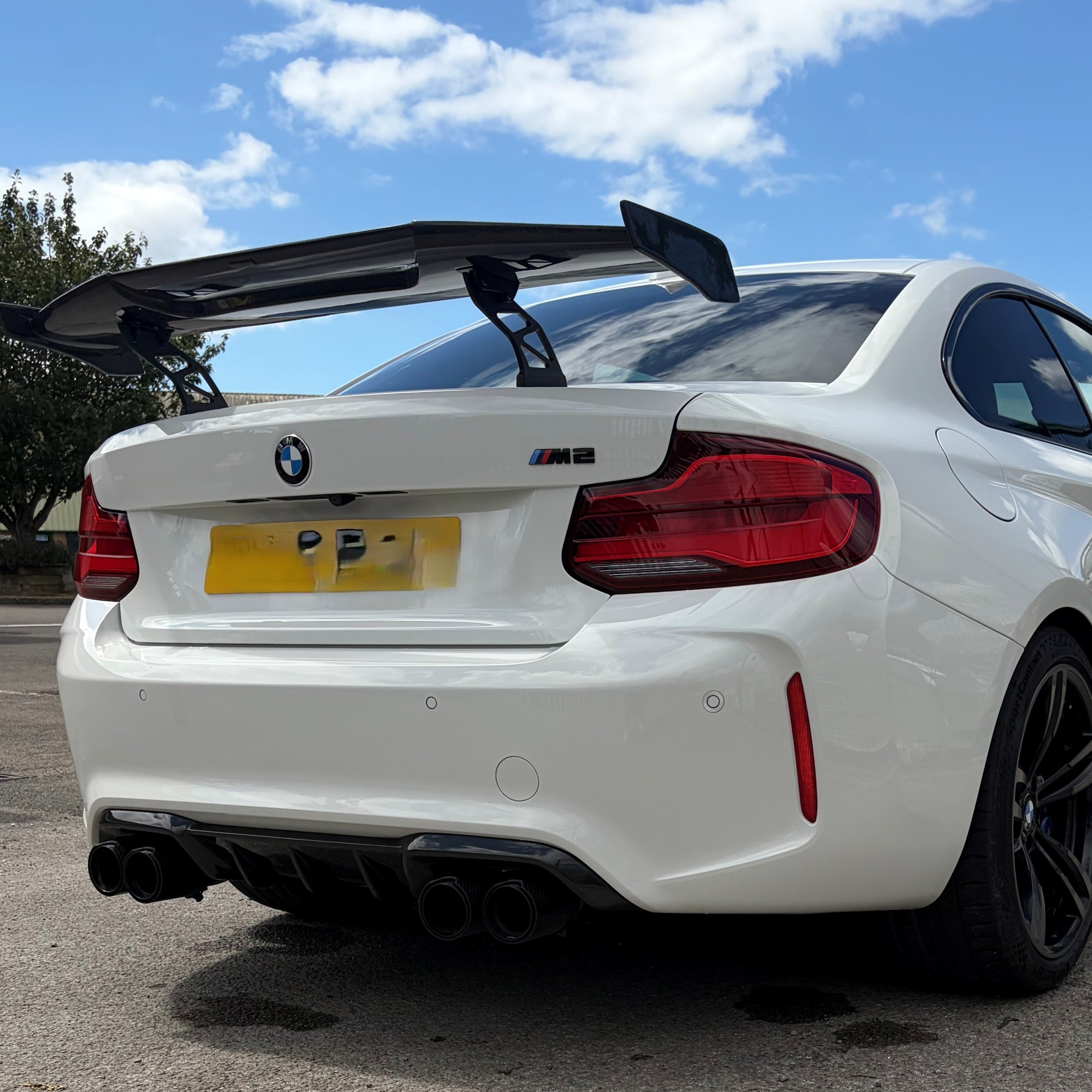 MAD Style Carbon Fibre Boot Spoiler for BMW F80 M3 F82 F83 M4 F87 M2 14-20