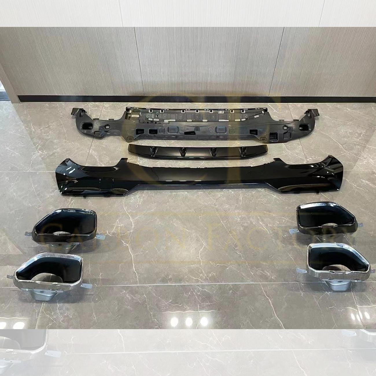 440 Style Gloss Black Rear Diffuser with Exhaust Tips for BMW 4 Series G22 20-Present-Carbon Factory