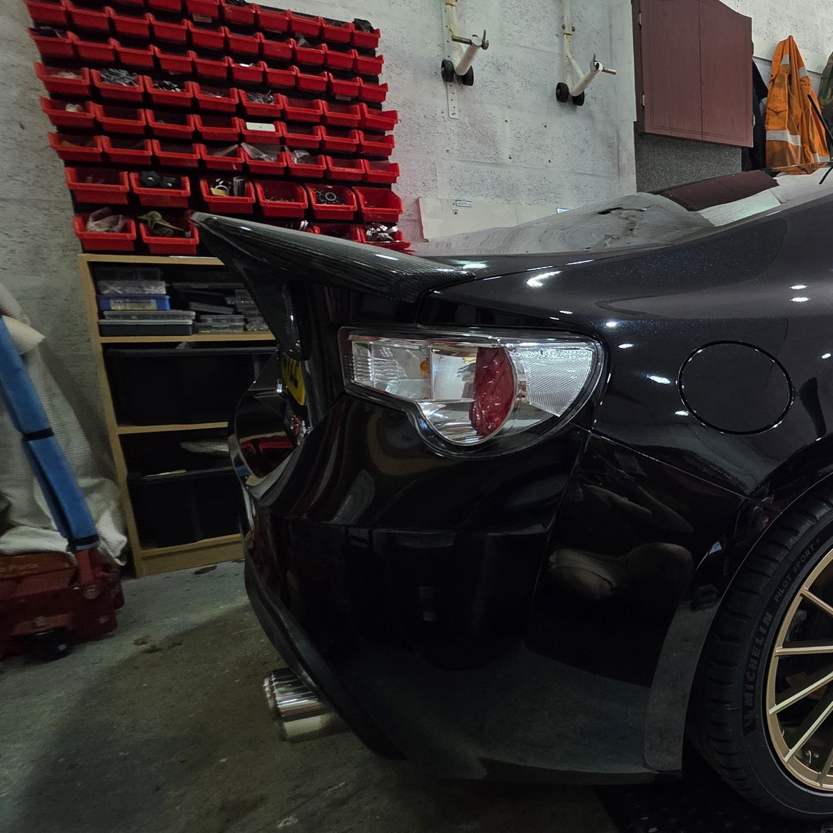 AB Style Carbon Fibre Boot Spoiler for Toyota GT86 12-20
