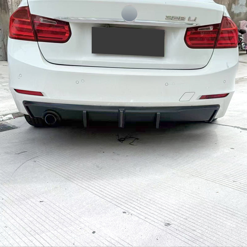 LED 2 Gloss Black Rear Diffuser Single Exhaust for BMW F30 F31 3 Series Standard model 12-19 (Copy)