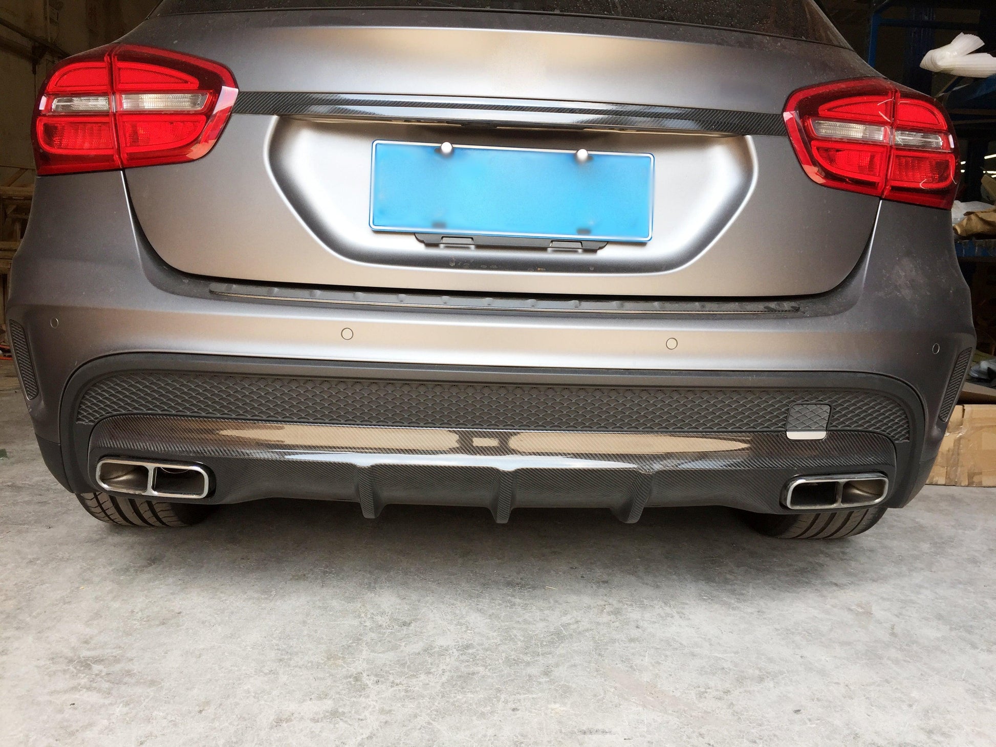 AMG Style Carbon Fibre Rear Diffuser for Mercedes Benz X156 GLA45 13-16-Carbon Factory