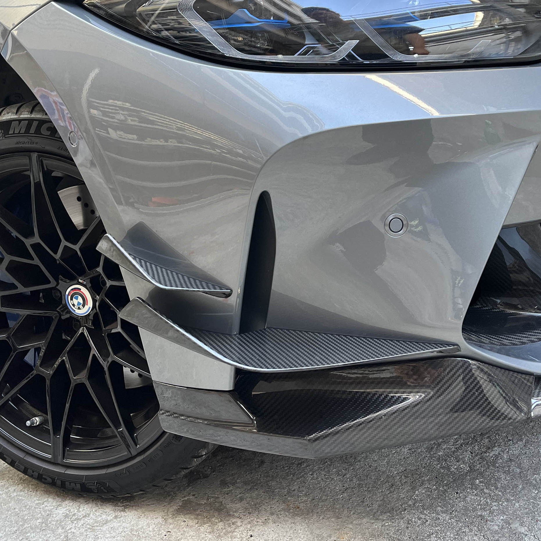 VS Style Pre-Preg Carbon Fibre Front Canards for BMW G80 M3 G82 G83 M4 21-Present - Carbon Factory