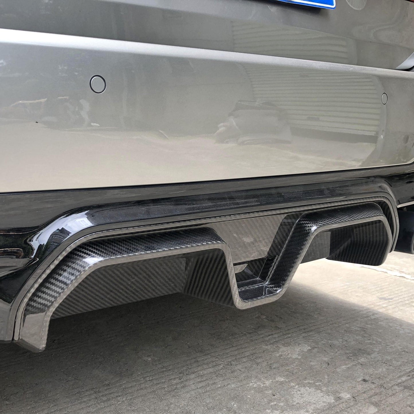 CS Style Pre-Preg Carbon Fibre Rear Diffuser for BMW F90 M5 17-24-Carbon Factory