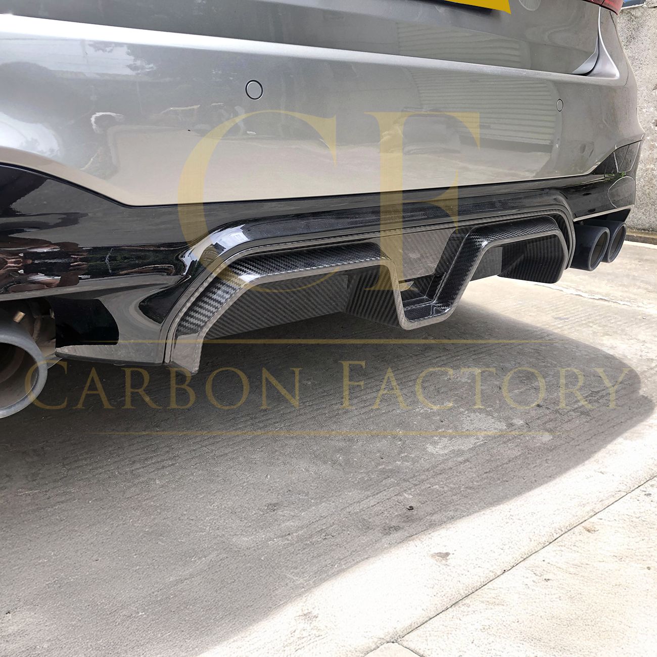 CS Style Pre-Preg Carbon Fibre Rear Diffuser for BMW G30 5 Series 17-23-Carbon Factory