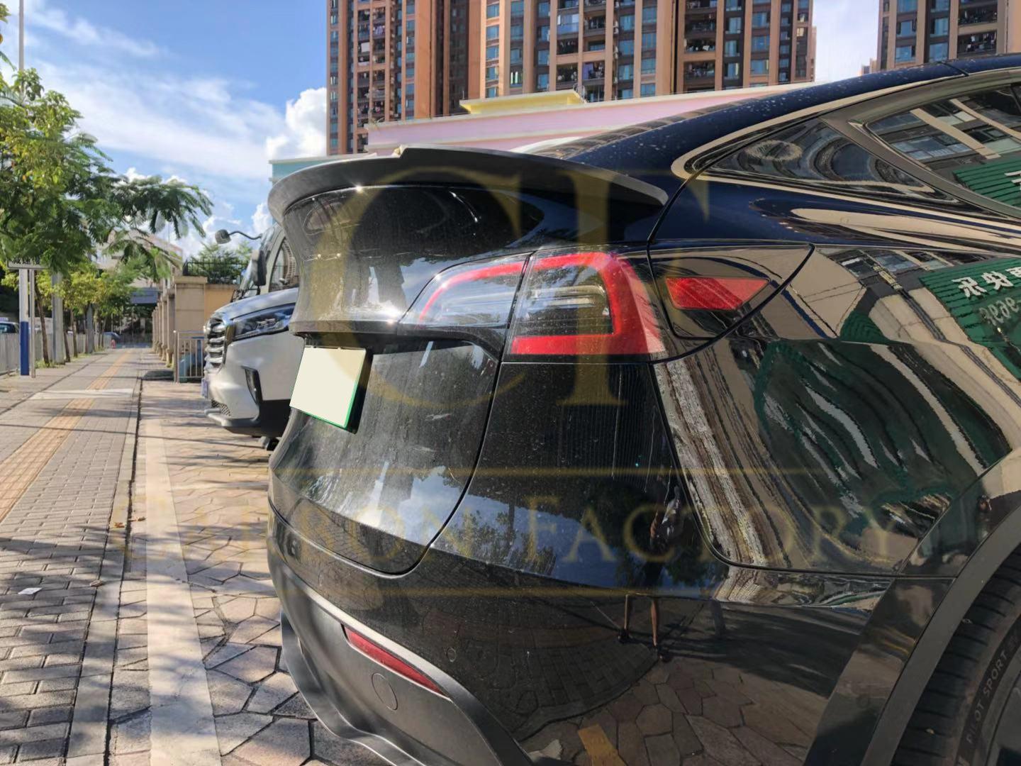 CS Style Pre-Preg Carbon Fibre Rear Spoiler for Tesla Model Y 19-23-Carbon Factory