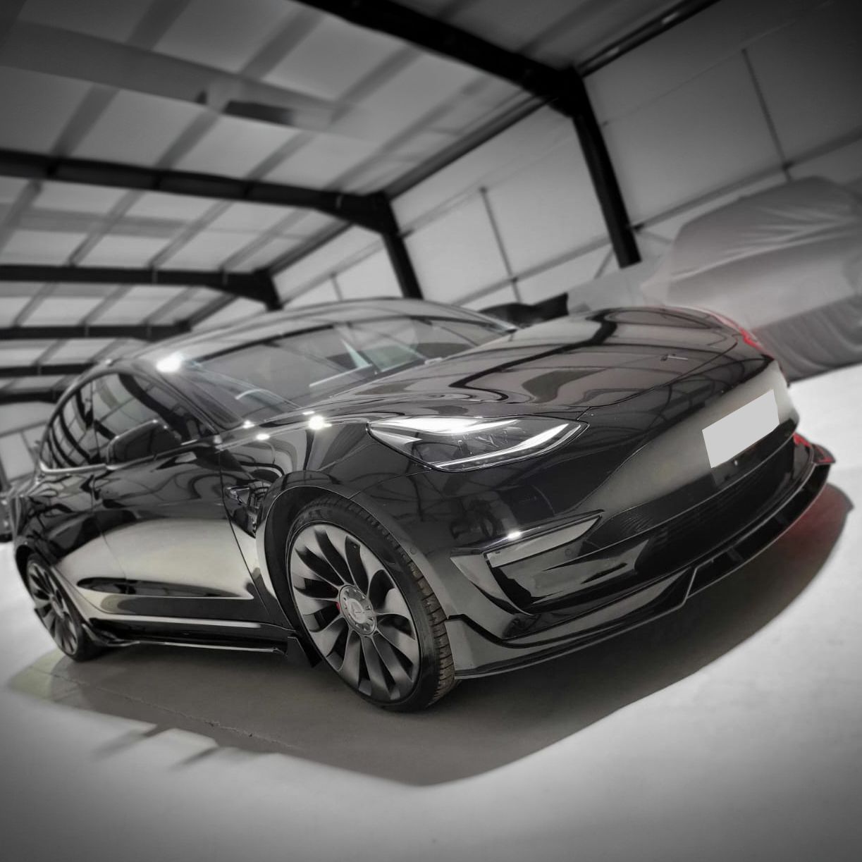 Competition Style Gloss Black Kit for Tesla Model Y 19-24-Carbon Factory