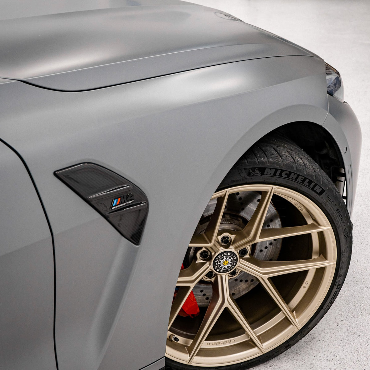 Pre-Preg Carbon Fibre Replacement Side Fender Trim for BMW G80 M3 21-Present