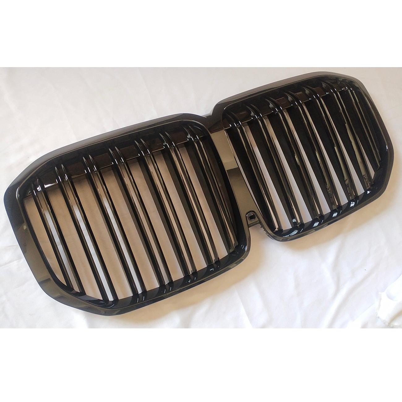 Gloss Black Front Grille for BMW G07 X7 19-22-Carbon Factory