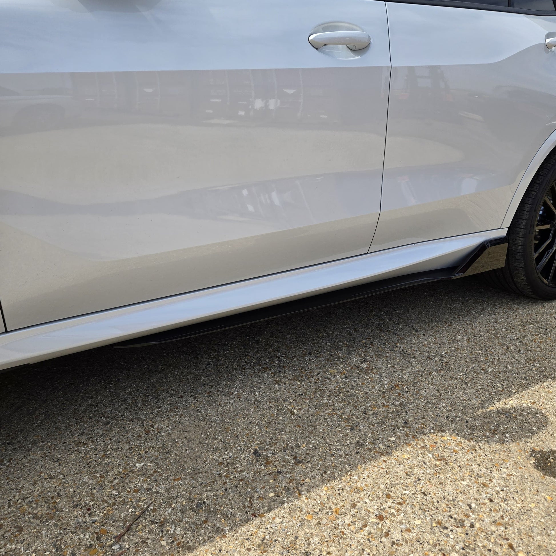 Gloss Black Kit 1 Side Skirts for BMW G05 LCI X5 23-Present-Carbon Factory