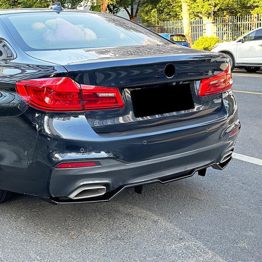 Gloss Black Rear Bumper Extension for BMW G30 G31 5 Series Pre-LCI M Sport 17-20-Carbon Factory