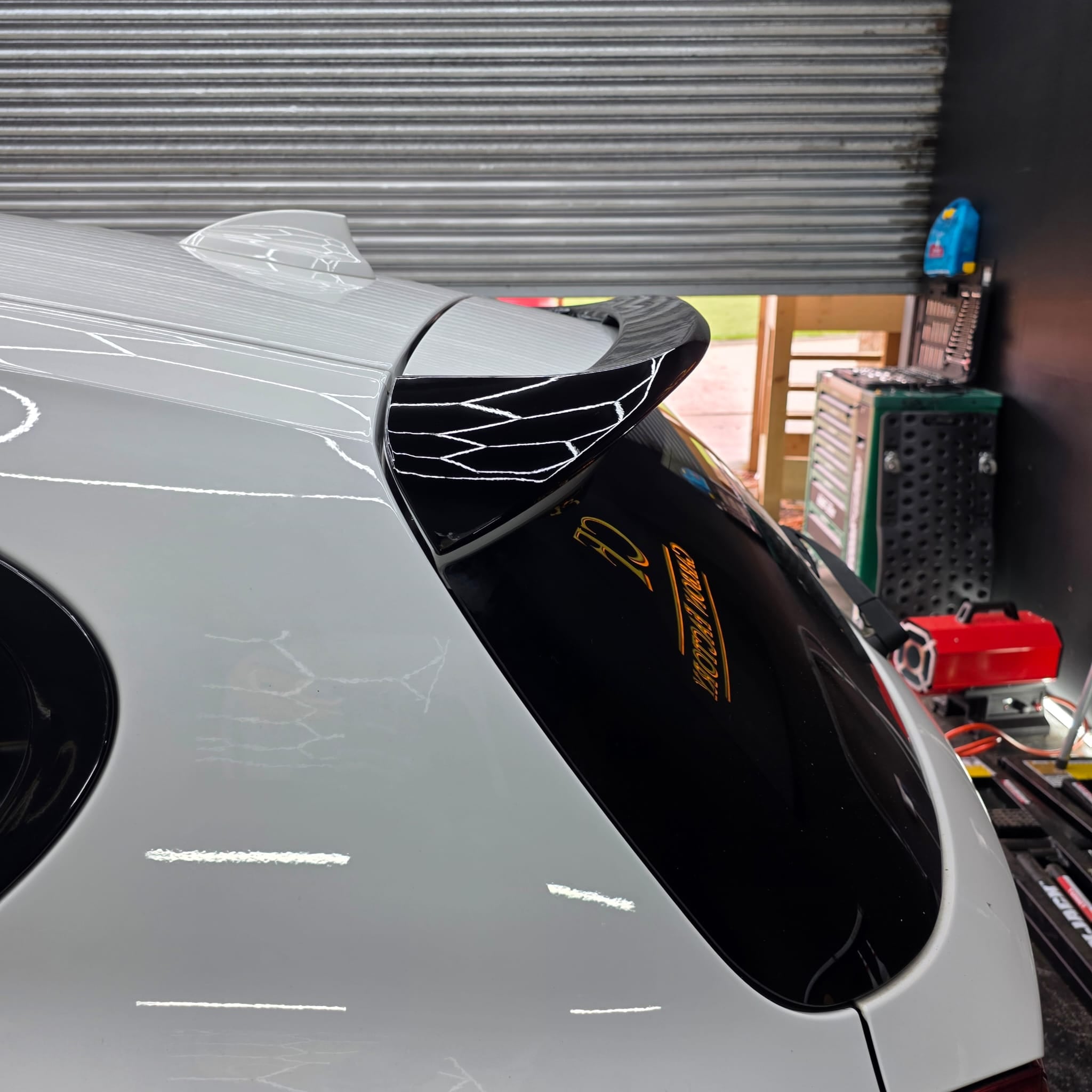 MP Style Gloss Black Roof Spoiler for BMW F20 F21 1 Series 11-19 - Carbon Factory