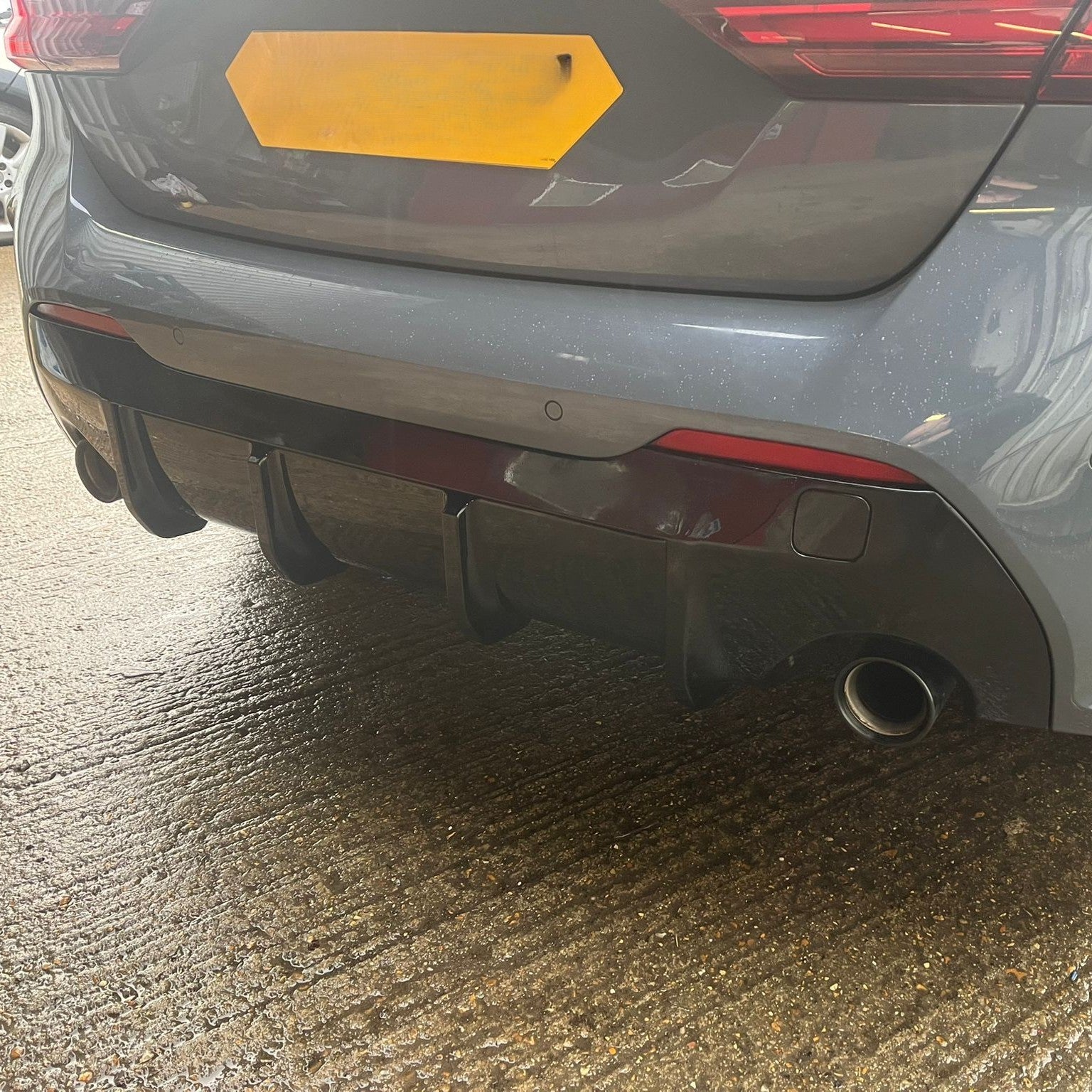 MP Style Gloss Black Rear Diffuser for BMW F40 1 Series 19-24 - Carbon Factory