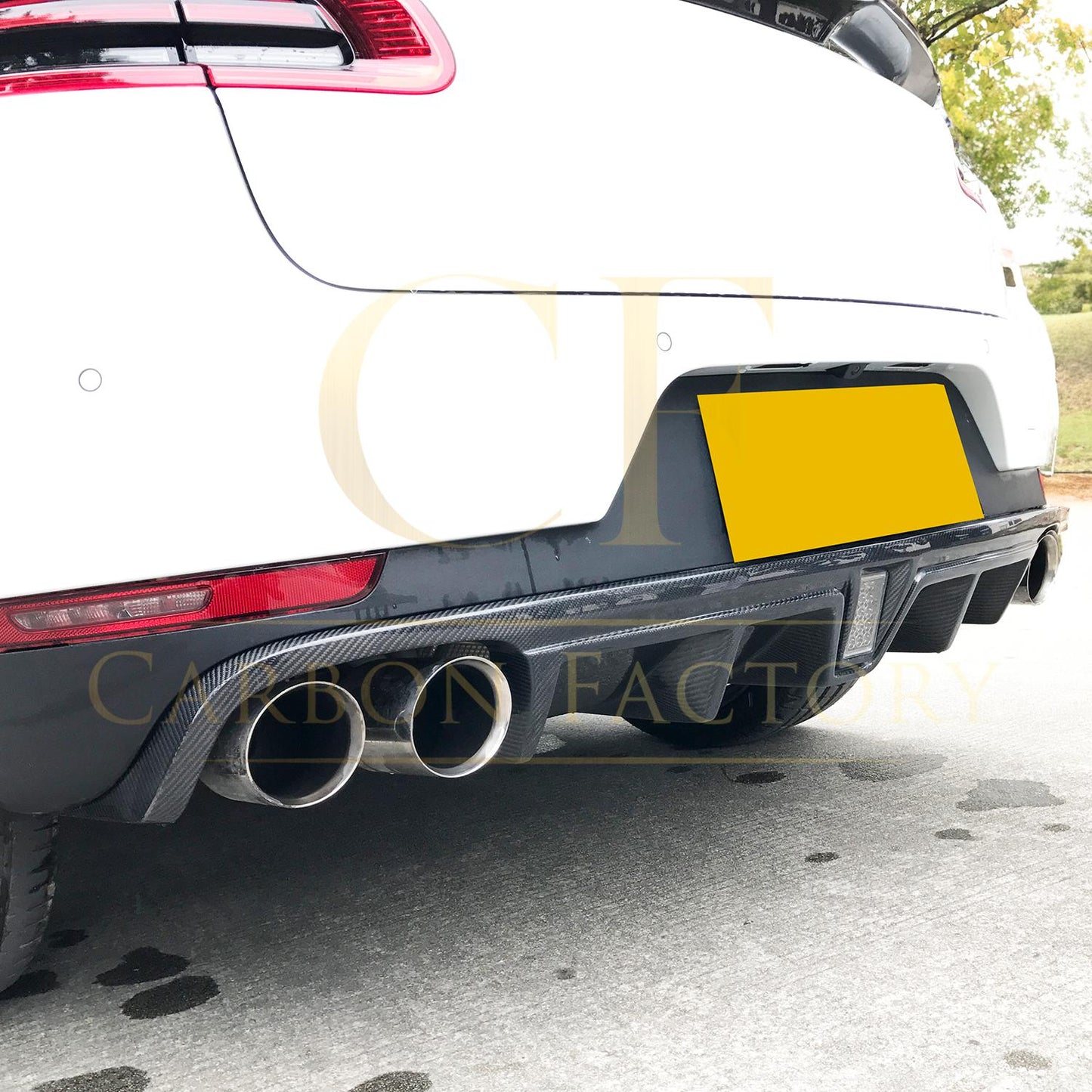 LED Style Carbon Fibre Rear Diffuser for Porsche Macan 14-20-Carbon Factory