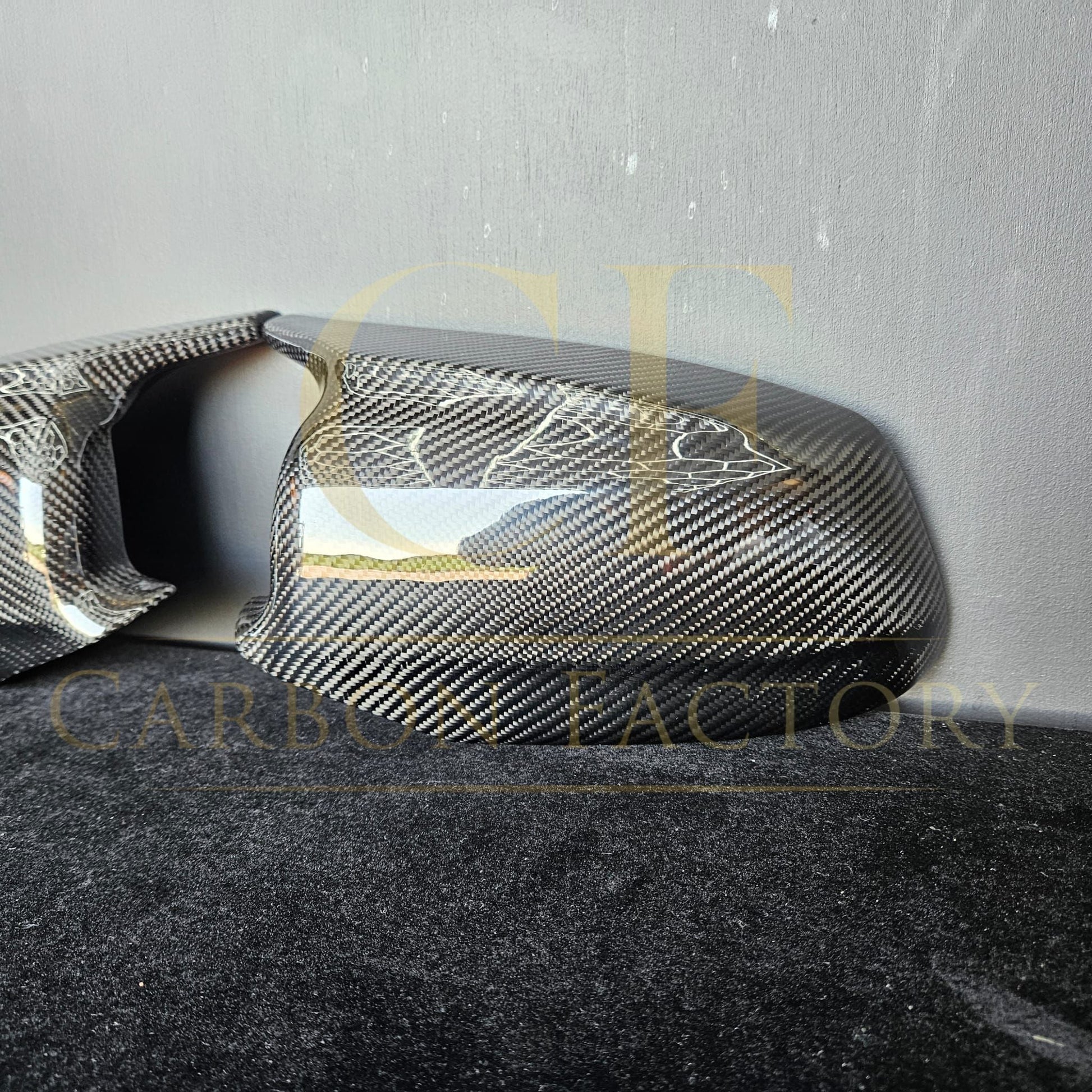 MP Style Carbon Fibre Replacement Mirror Covers for BMW F10 5 Series Pre-LCI-Carbon Factory