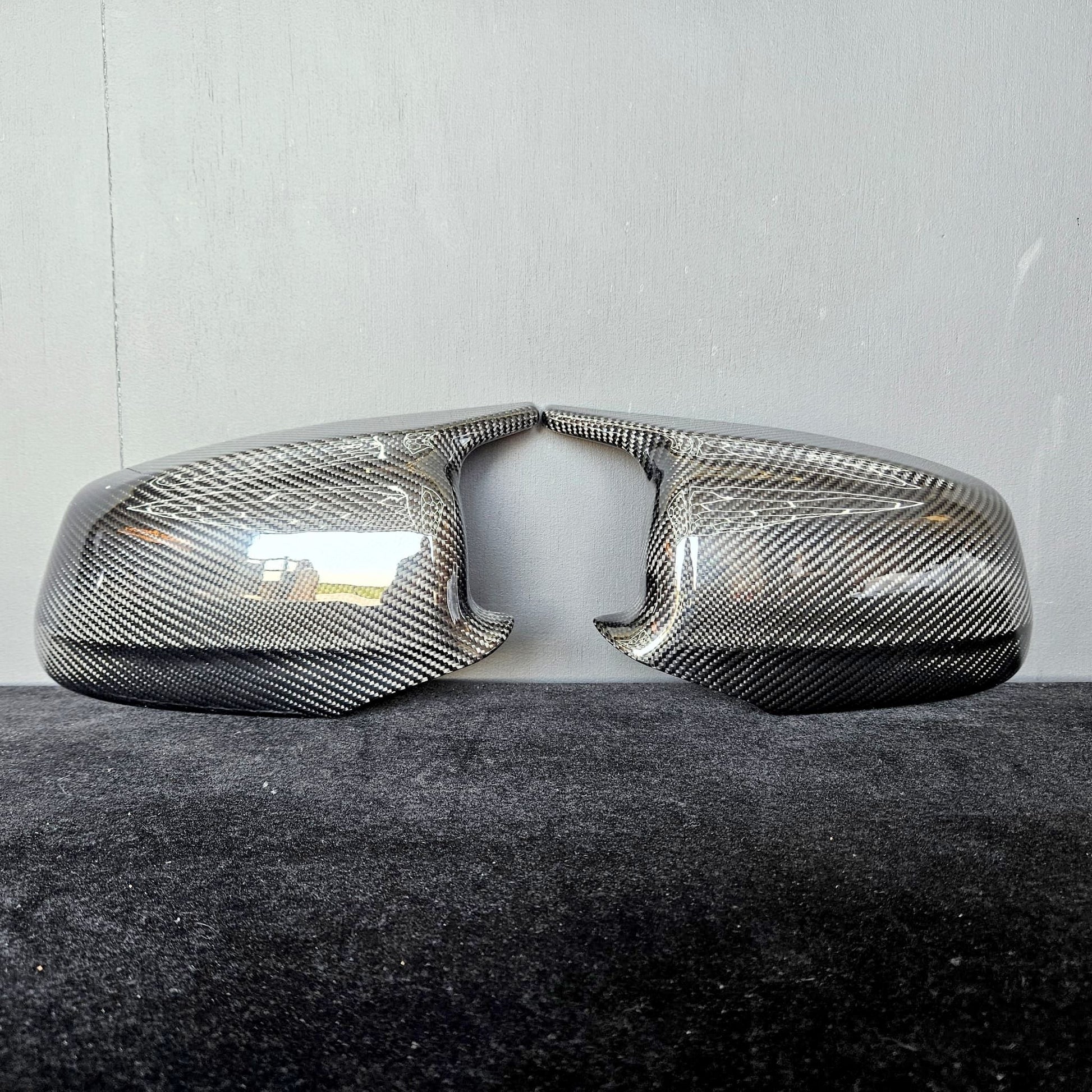 MP Style Carbon Fibre Replacement Mirror Covers for BMW F10 5 Series Pre-LCI-Carbon Factory