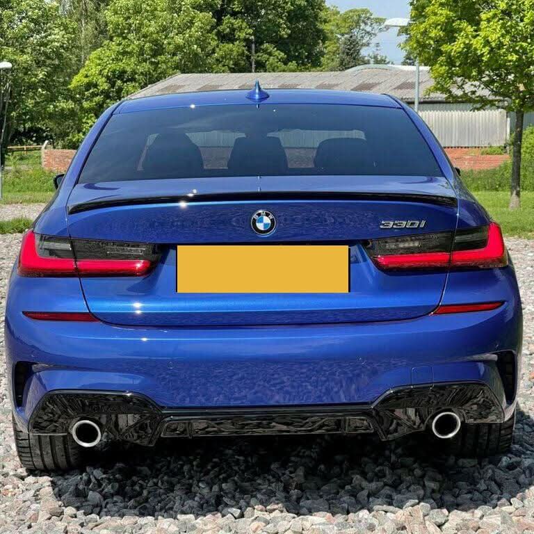 MP Style Gloss Black Rear Diffuser Dual Exhaust for BMW 3 Series G20 G21 Pre-LCI 19-22 - Carbon Factory