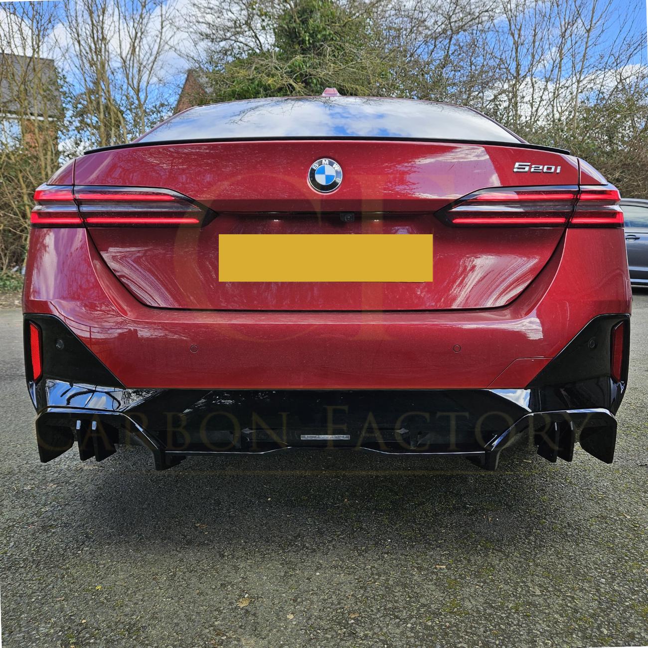 MP Style Gloss Black Rear Diffuser for BMW G60 5 Series 24-Present-Carbon Factory