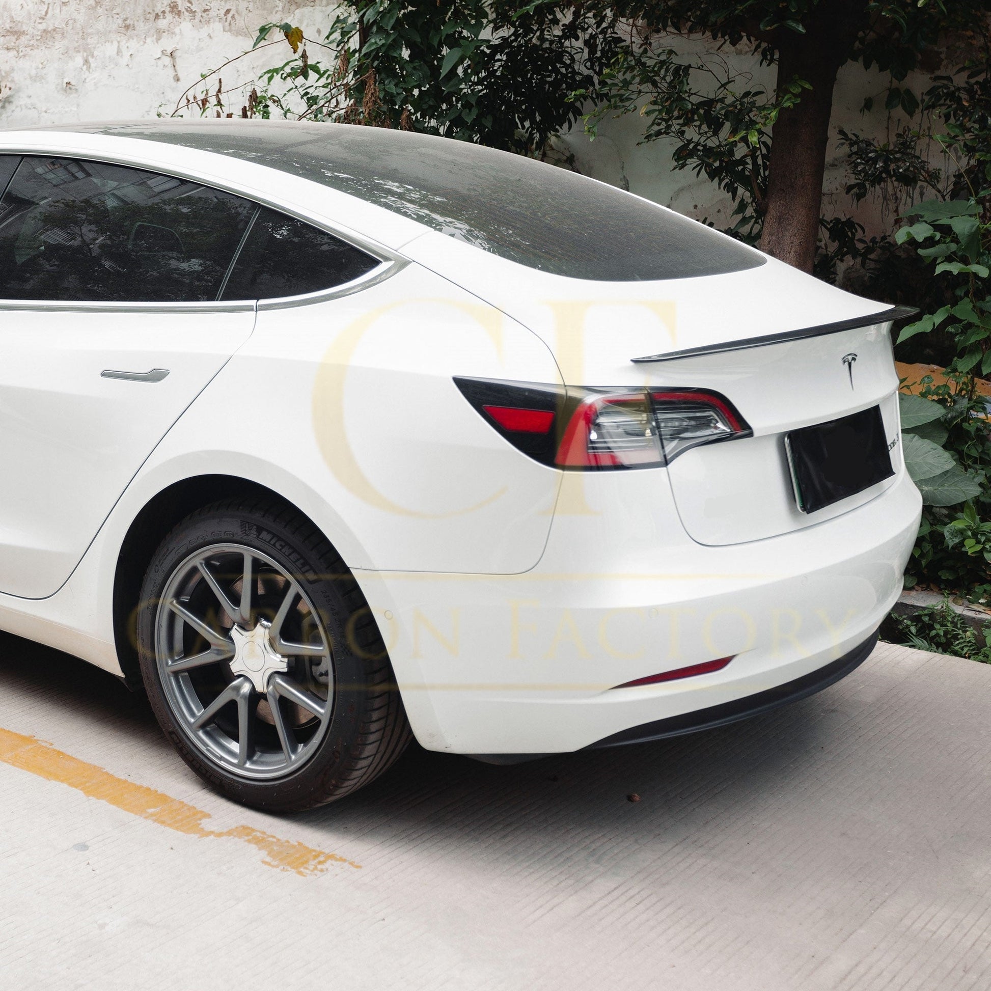 OEM Style Pre-Preg Matt Carbon Fibre Boot Spoiler for Tesla Model 3 16-23-Carbon Factory