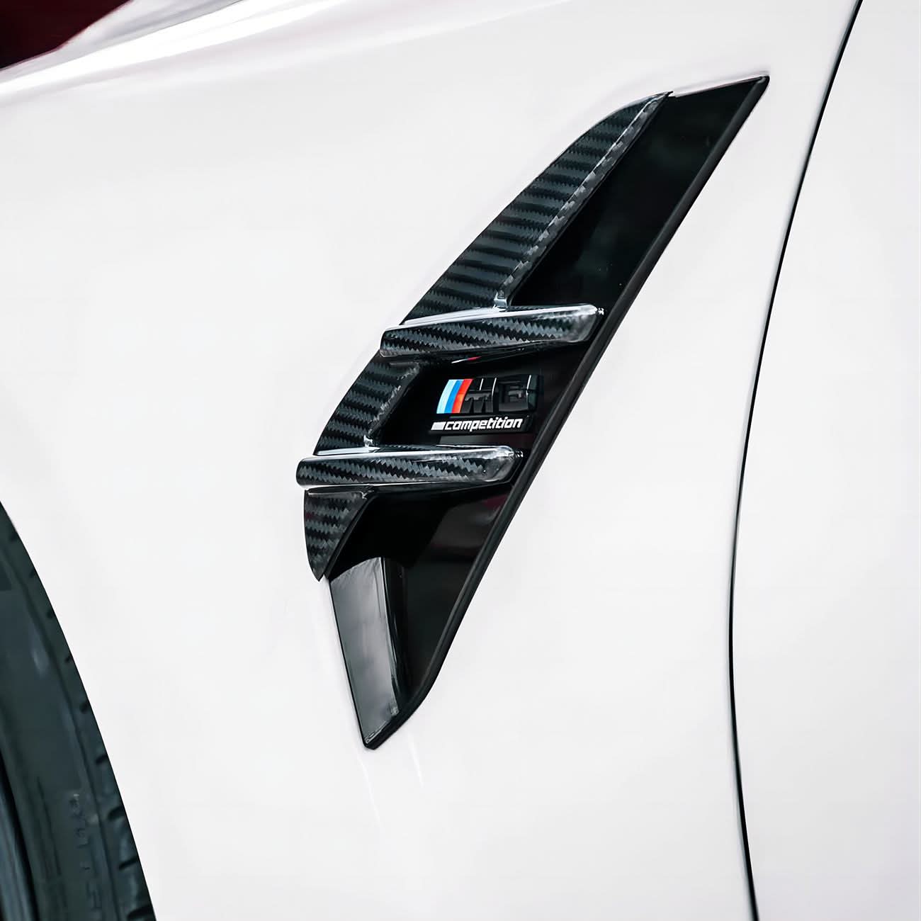 Pre-Preg Carbon Fibre Side Vent Trims for BMW G80 M3 21-Present - Carbon Factory