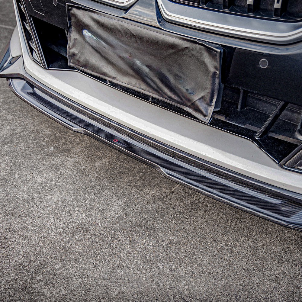 SQ Style Pre-Preg Carbon Fibre Front Splitter for BMW G60 5 Series & i5 24-Present - Carbon Factory