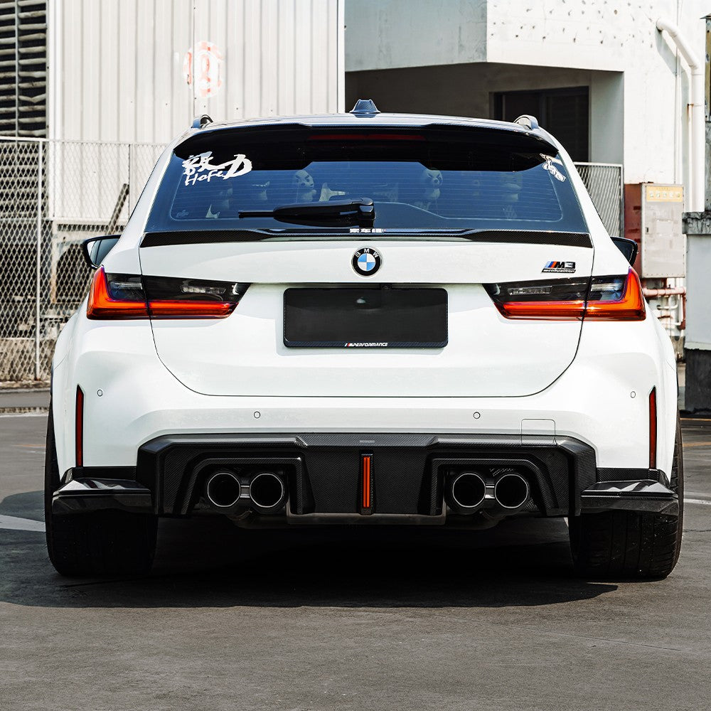 SQB LED Style 3 Pieces Pre-Preg Carbon Fibre Rear Diffuser for BMW G80 G81 M3 G82 G83 M4 21-Present - Carbon Factory