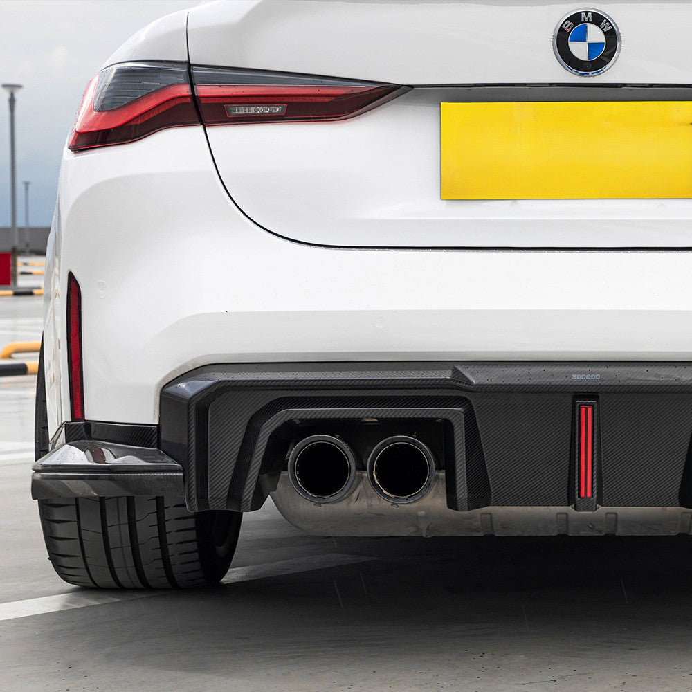 SQB LED Style 3 Pieces Pre-Preg Carbon Fibre Rear Diffuser for BMW G80 G81 M3 G82 G83 M4 21-Present - Carbon Factory