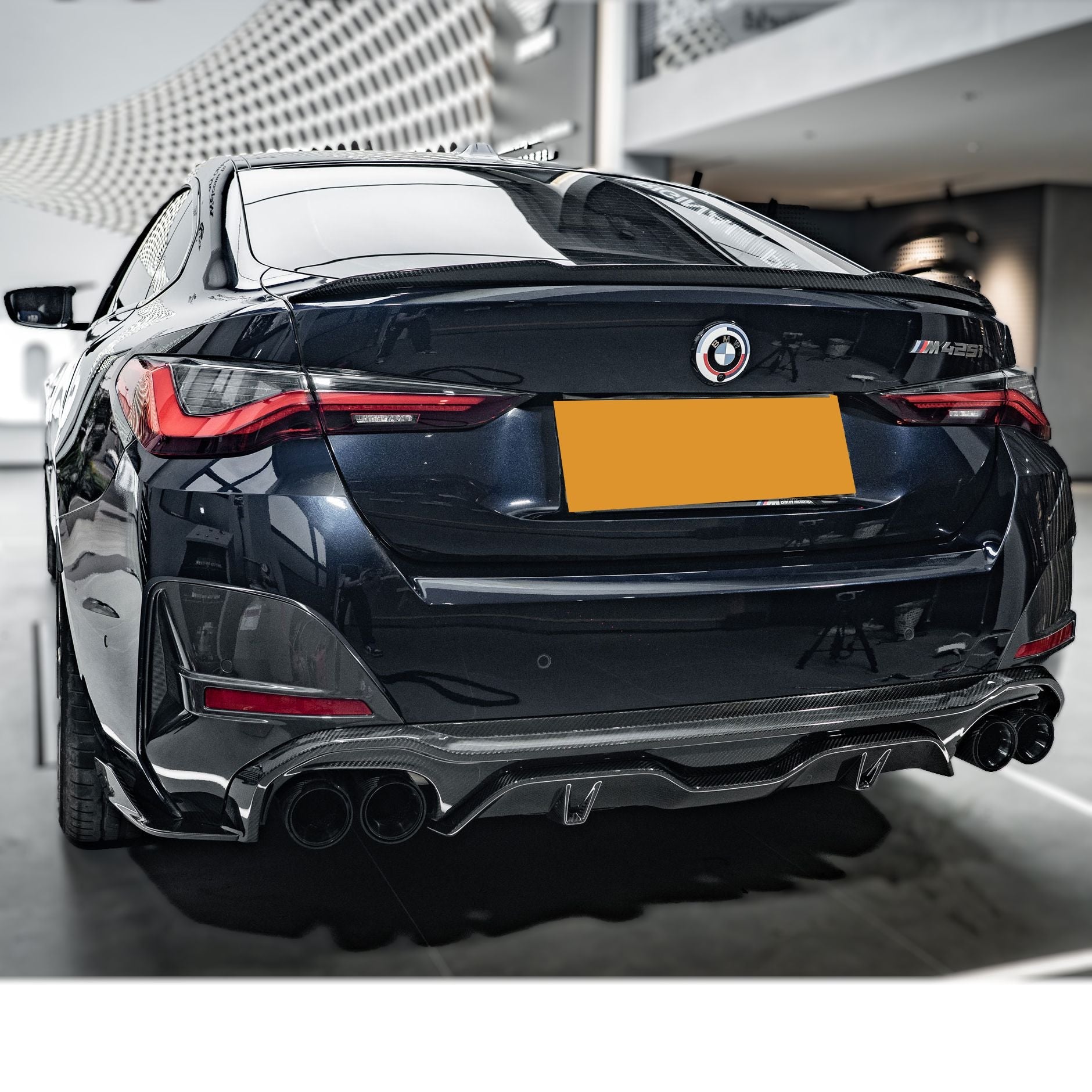 SQ Style Pre-Preg Carbon Fibre Rear Diffuser Quad Exhaust for BMW G26 4 Series Gran Coupe 21-24-Carbon Factory