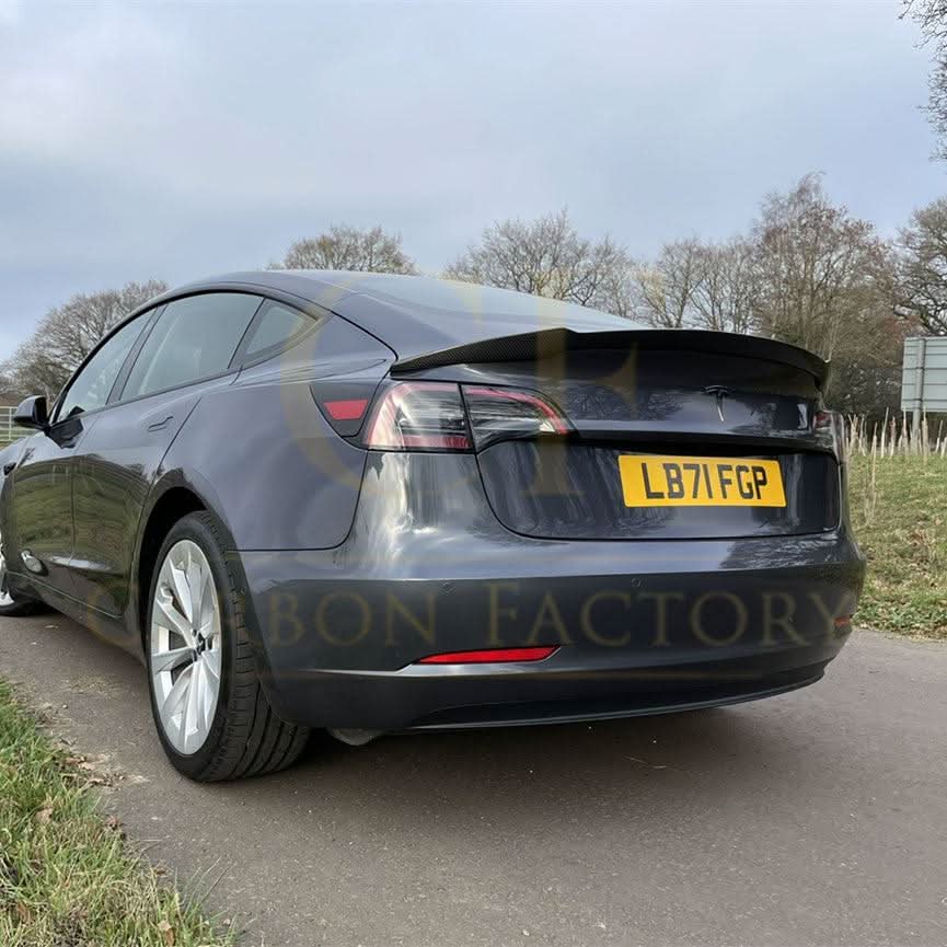 V Style Carbon Fibre Boot Spoiler for Tesla Model 3 16-23 - Carbon Factory