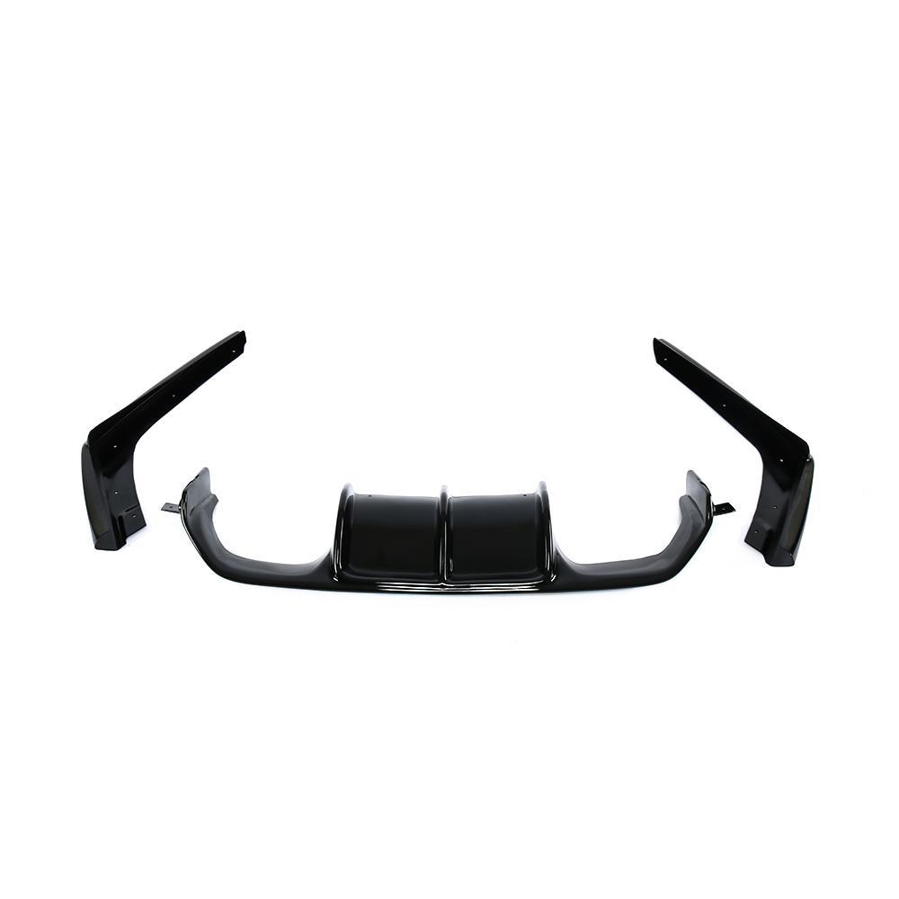 V Style Carbon Fibre Rear Diffuser for BMW F80 M3 F82 F83 M4 14-20-Carbon Factory