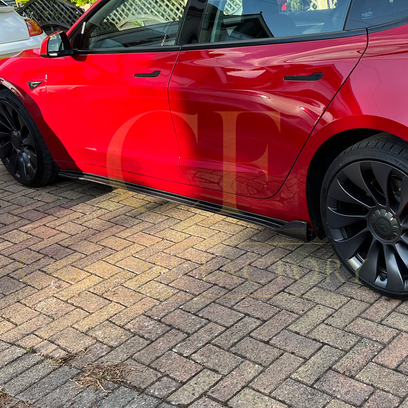 V Style Carbon Fibre Side Skirts for Tesla Model 3 16-23-Carbon Factory