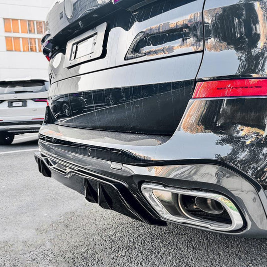 V Style Gloss Black Rear Diffuser for BMW G05 X5 19-25-Carbon Factory