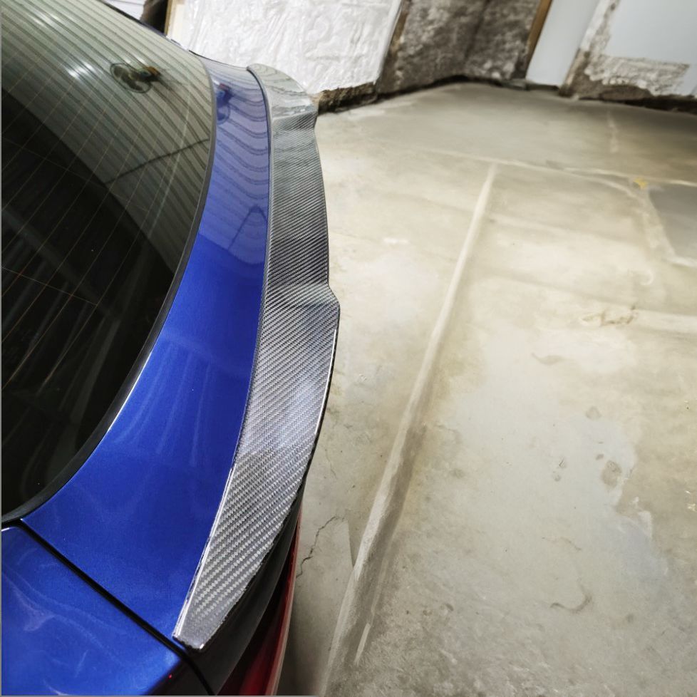V Style Pre-Preg Carbon Fibre Boot Spoiler for BMW G02 X4 18-Present-Carbon Factory