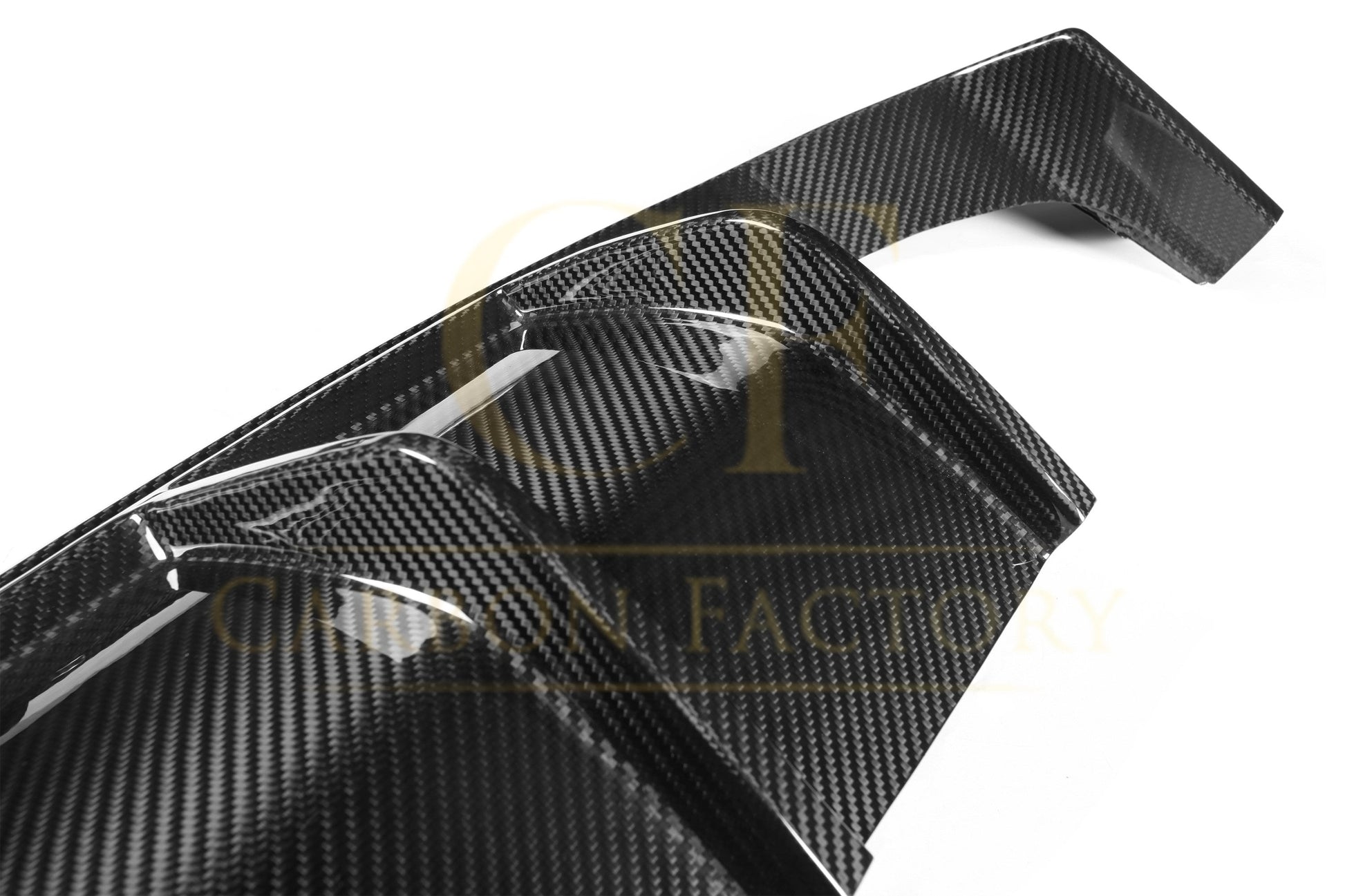 V Style Pre-Preg Carbon Fibre Rear Diffuser for BMW F80 M3 F82 F83 M4 14-20-Carbon Factory
