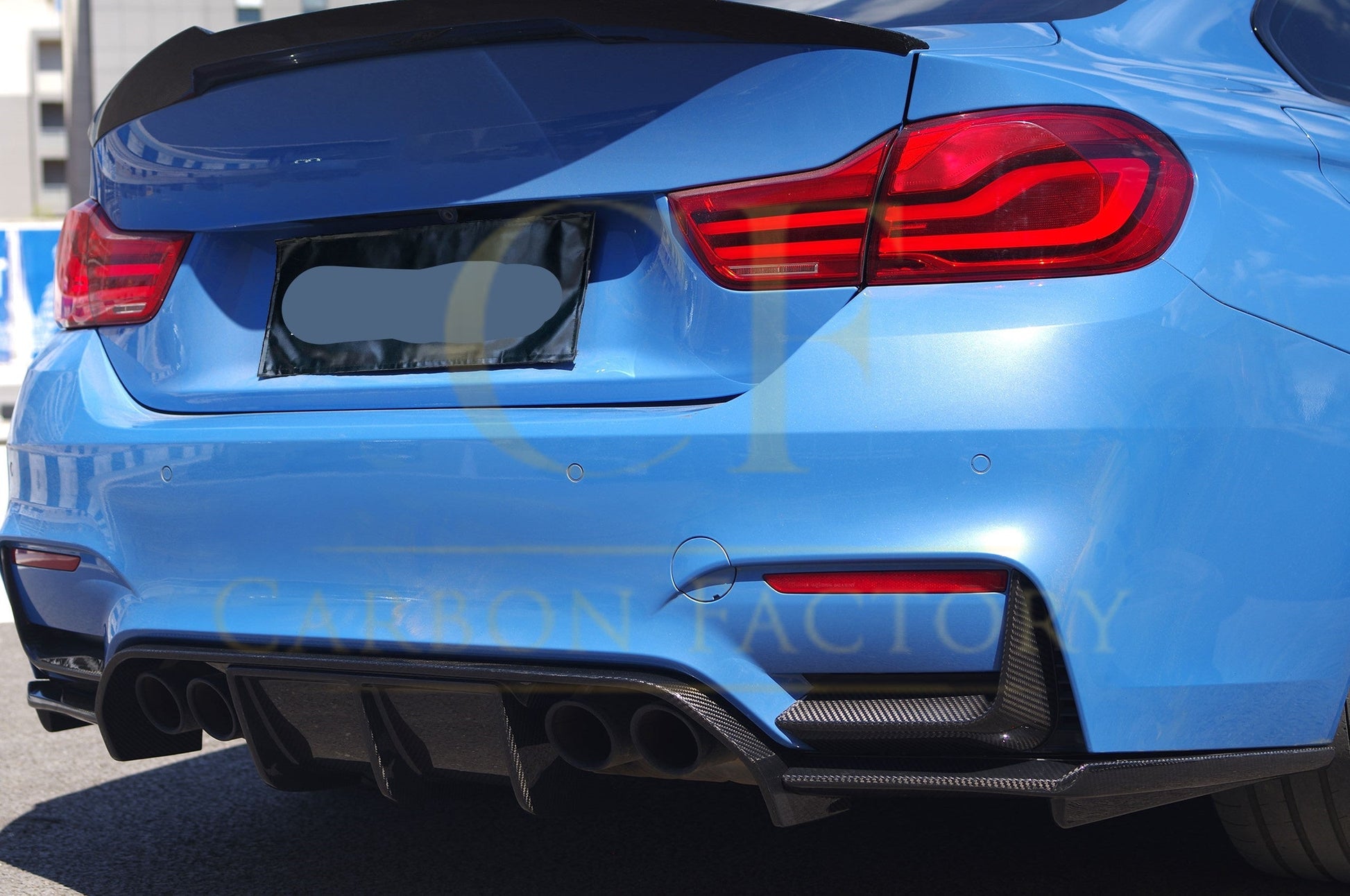 V Style Pre-Preg Carbon Fibre Rear Diffuser for BMW F80 M3 F82 F83 M4 14-20-Carbon Factory