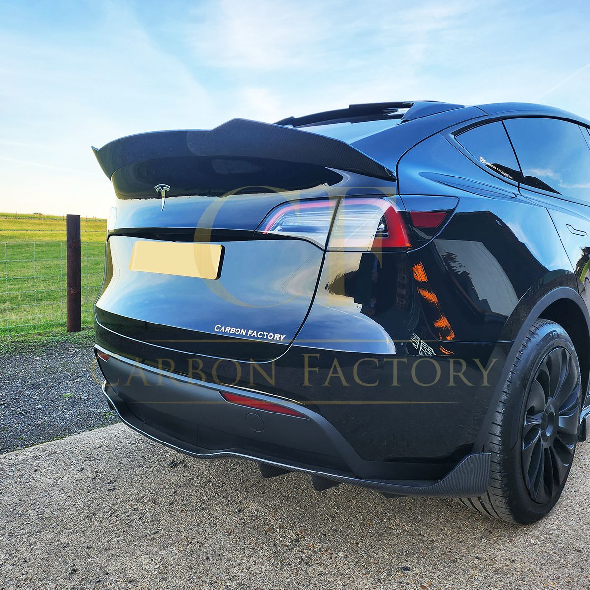 V Style Pre-Preg Carbon Fibre Rear Spoiler for Tesla Model Y 19-23-Carbon Factory