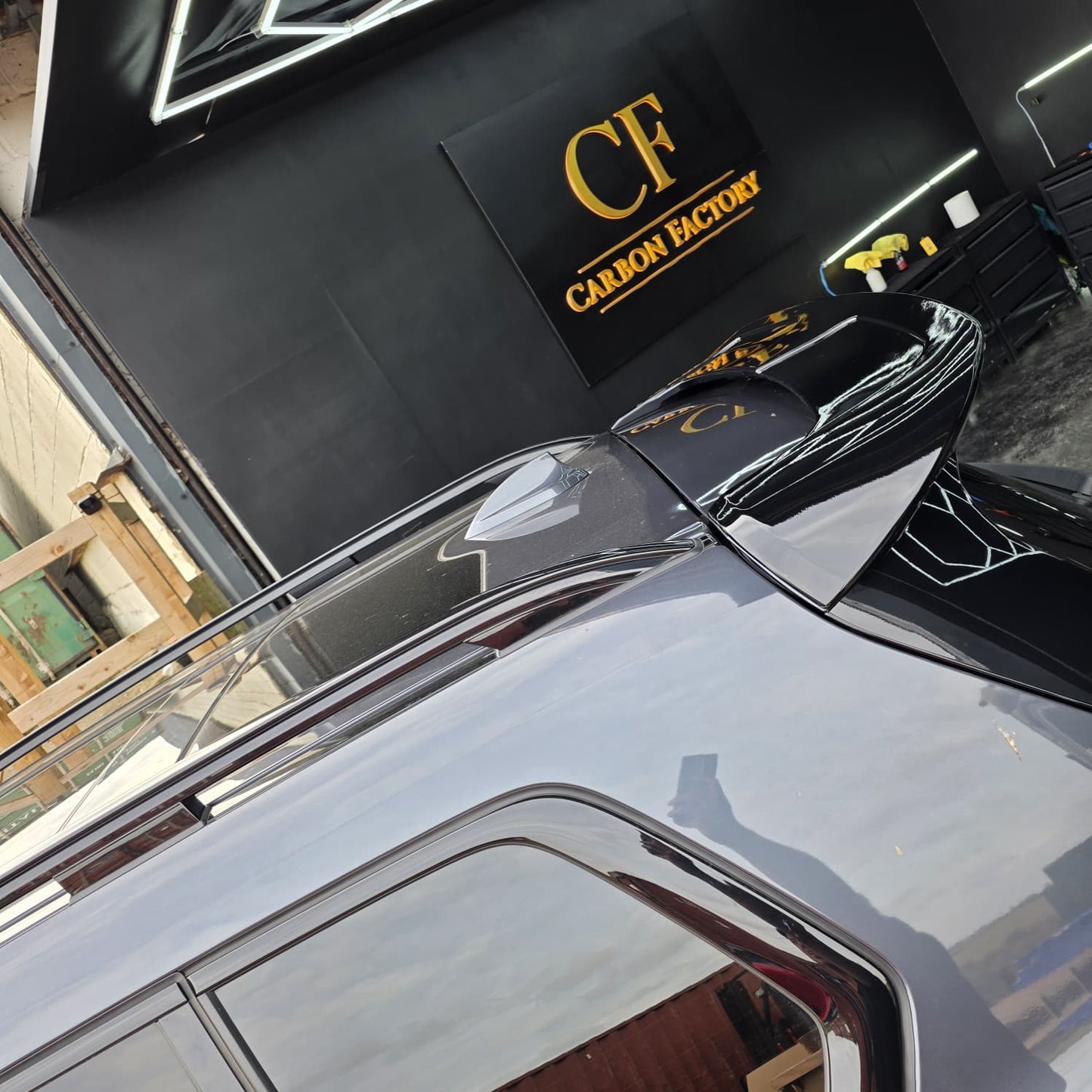 Gloss Black Kit Style A for BMW G07 X7 19-22 - Carbon Factory