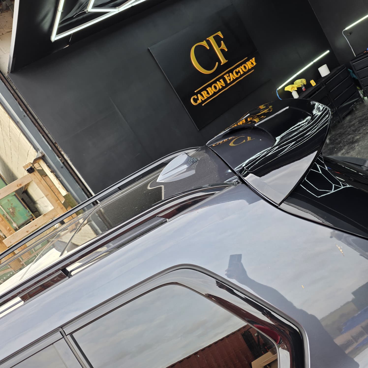 Gloss Black Kit Style A for BMW G07 X7 19-22 - Carbon Factory