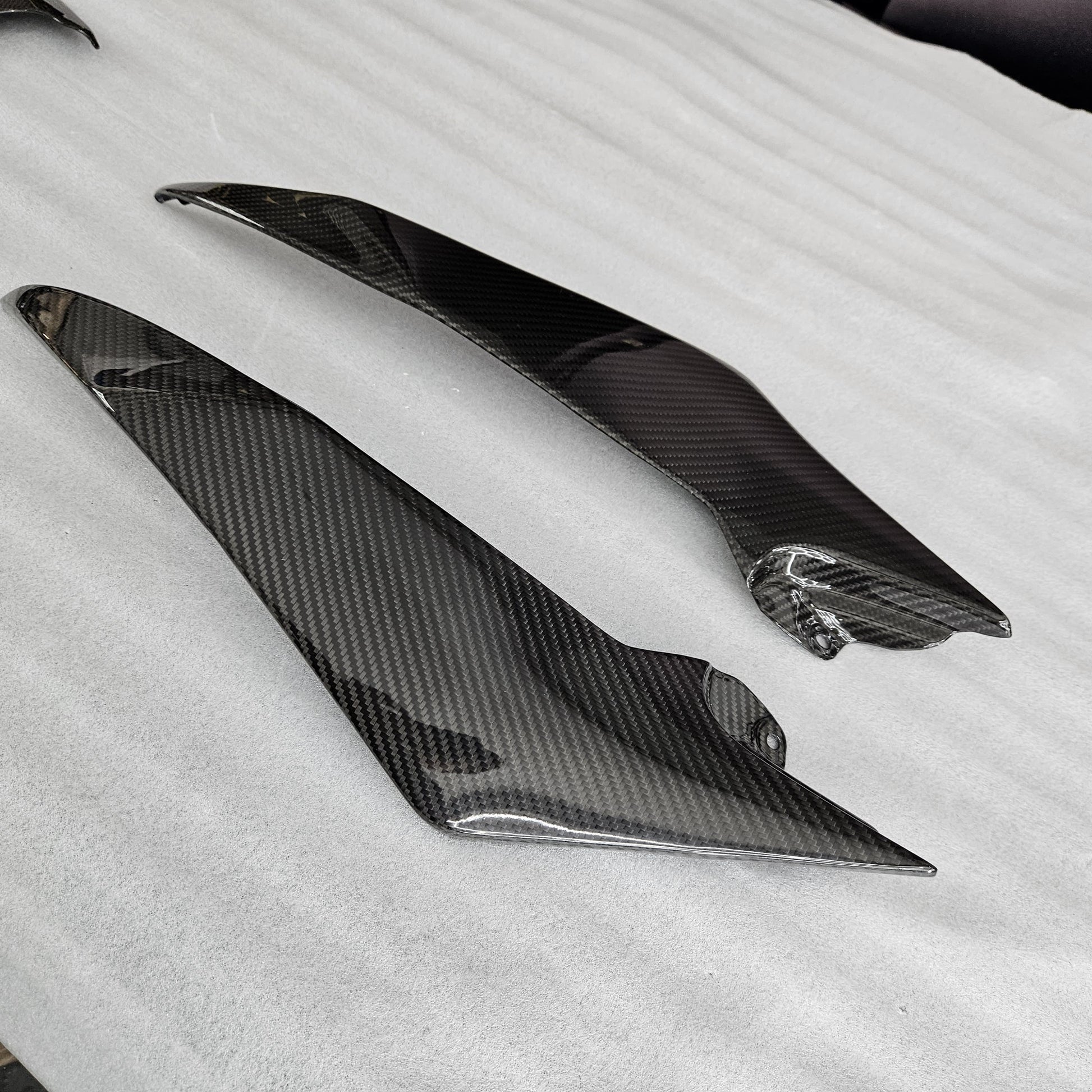 Pre-preg Carbon Fibre Side Panels for Yamaha R6 2008-2015 - Carbon Factory