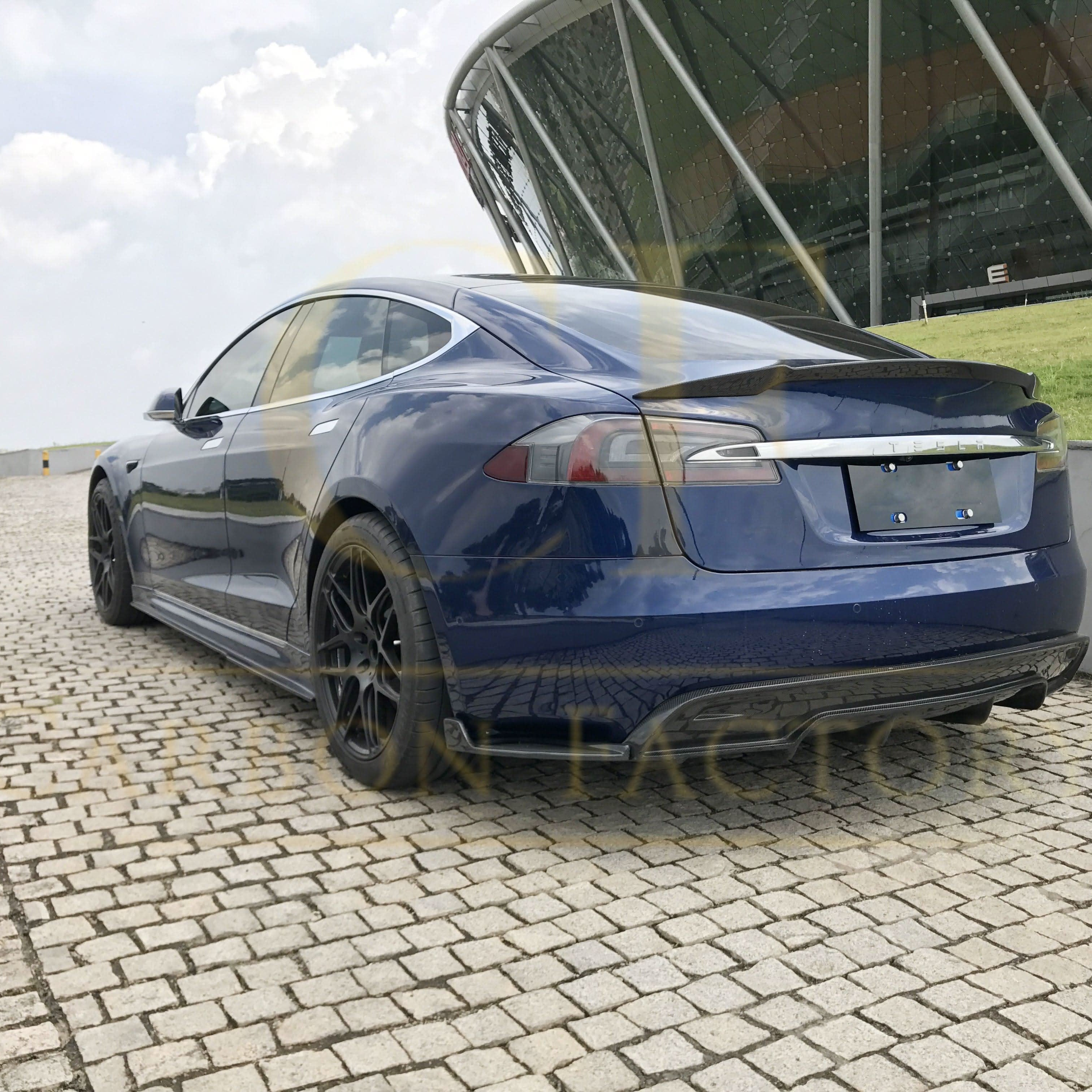 Carbon Fibre Rear Diffuser Extensions for Tesla Model S 70D 16-17 - Carbon Factory