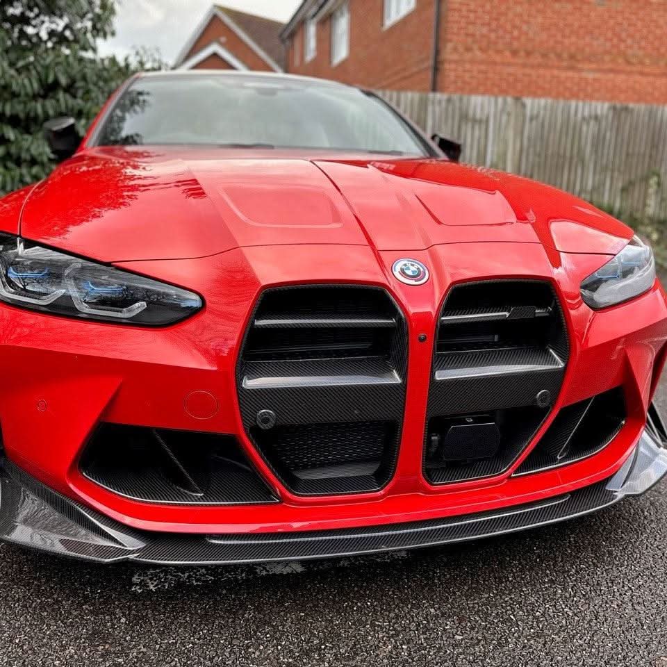 Carbon fiber front bumper inserts for BMW G80 M3, G82 G83 M4 exterior trims, showcasing sleek carbon fiber design.
