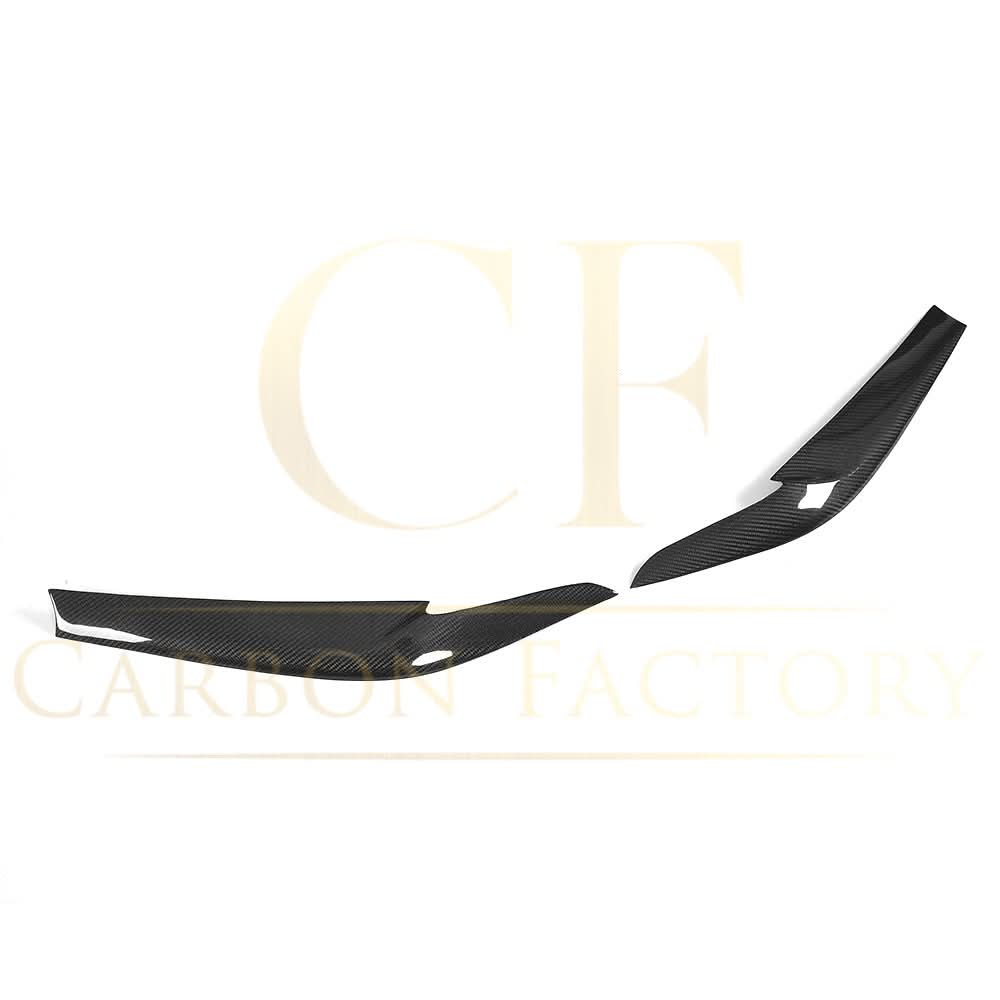 Carbon fibre headlight trims for BMW G30 G31 5 Series F90 M5 17-20 exterior trims, enhancing the vehicle's front design.